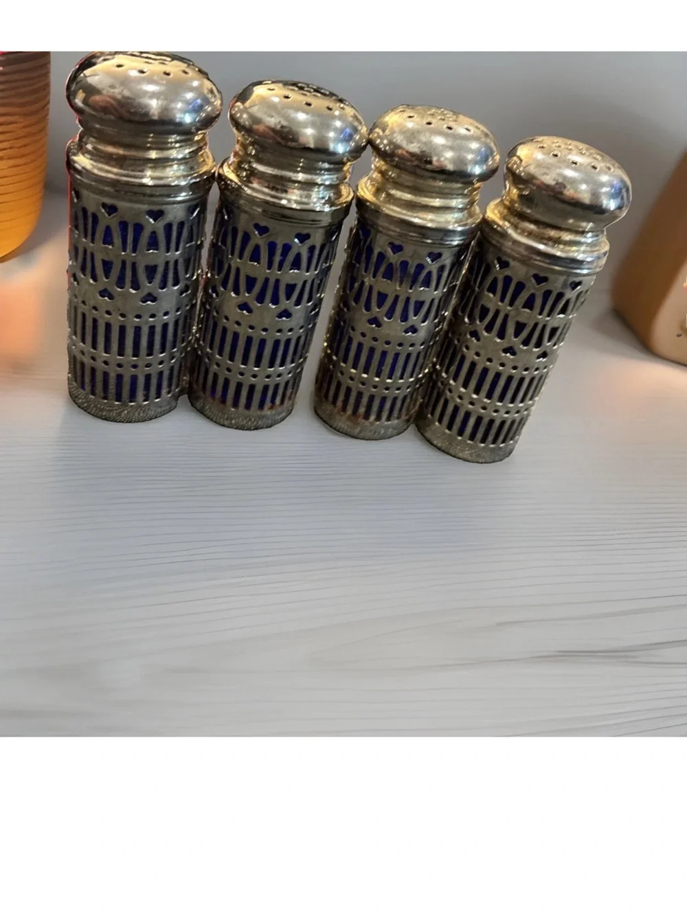 Salt and pepper shakers set of 4